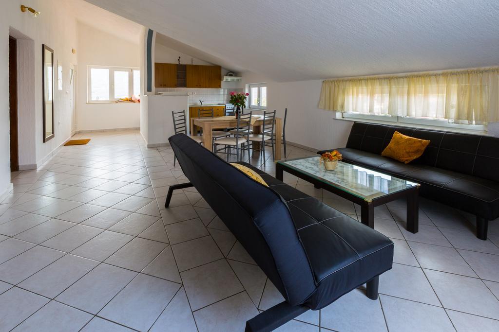 Apartments Marica Novi Vinodolski Extérieur photo