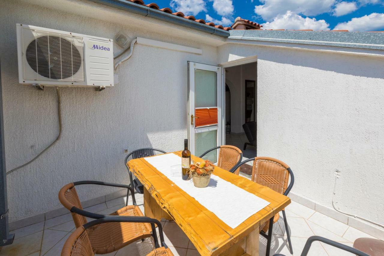 Apartments Marica Novi Vinodolski Extérieur photo